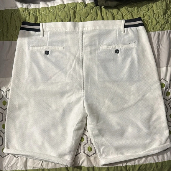 NWT Zara Men Shorts - Picture 2 of 4